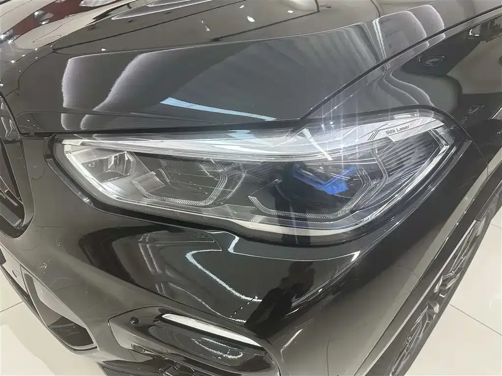 BMW X5 (Import) — фото 6