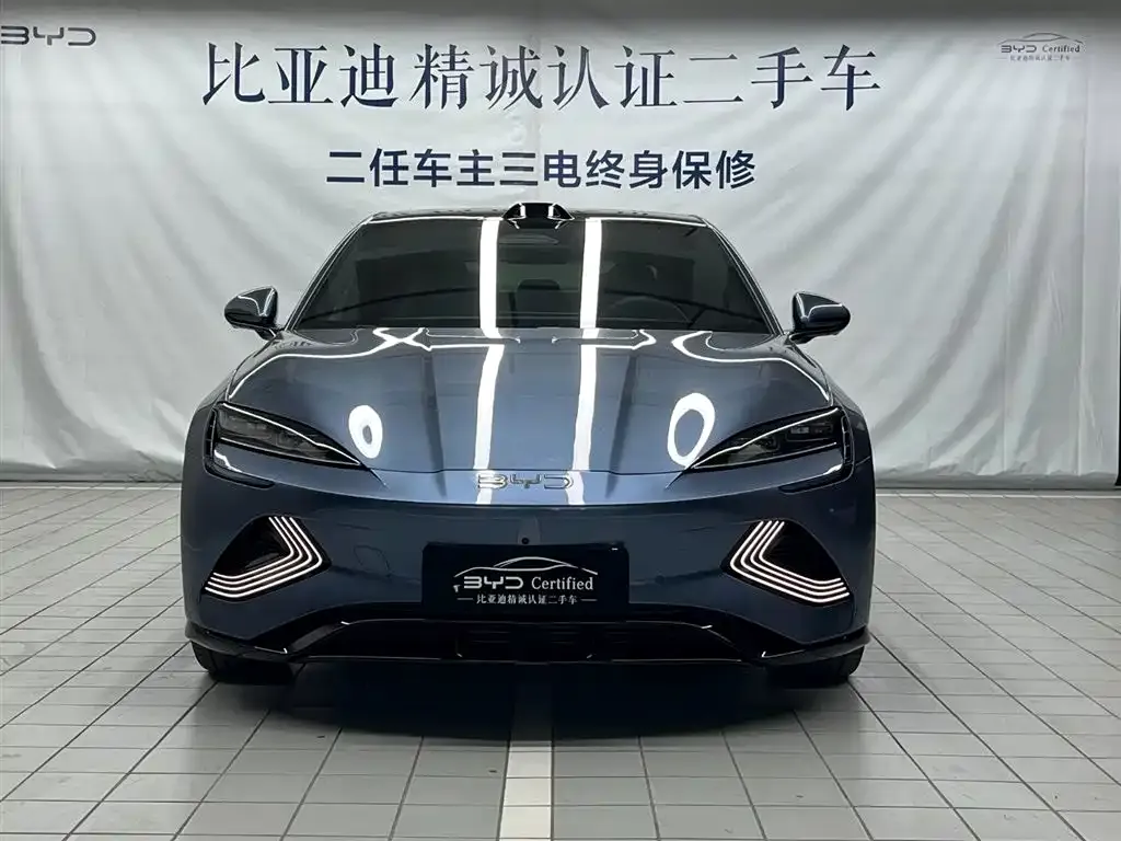 BYD Seal — фото 8