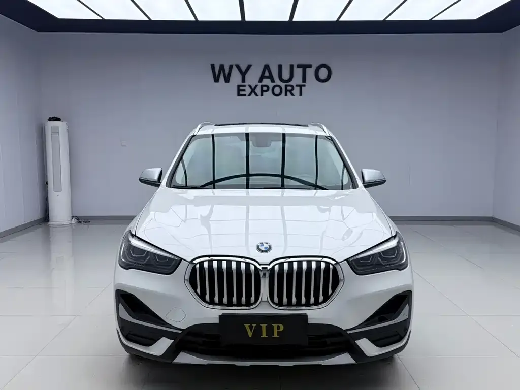 BMW X1 — фото 2