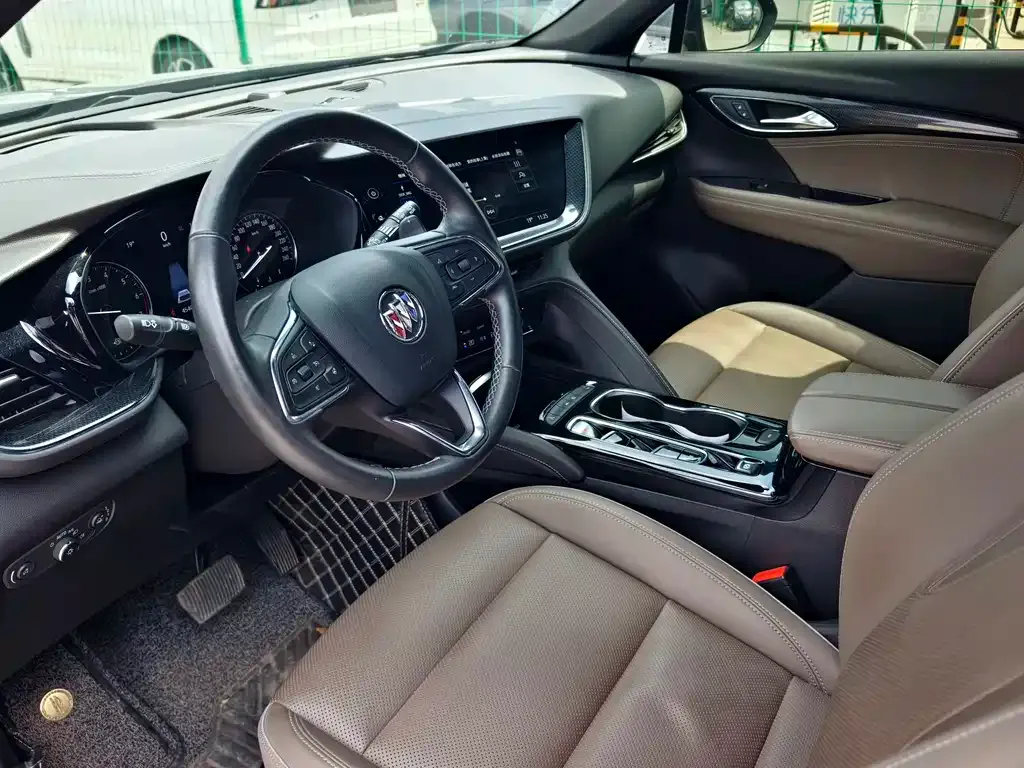 Buick Envision Plus — фото 10