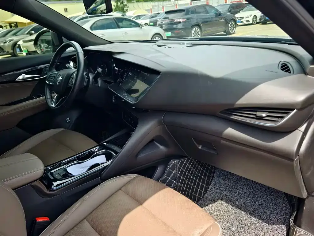 Buick Envision Plus — фото 7