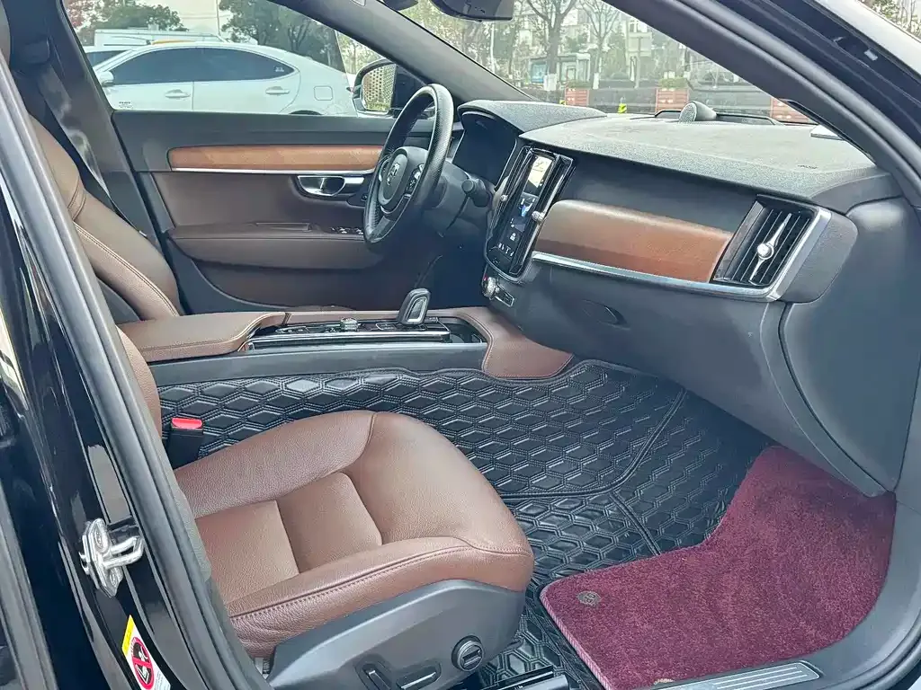 Volvo S90 — фото 2