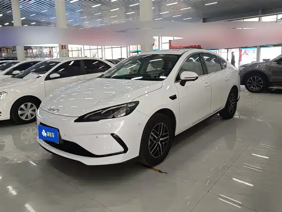 BYD Seal 05 DM-i — фото 1