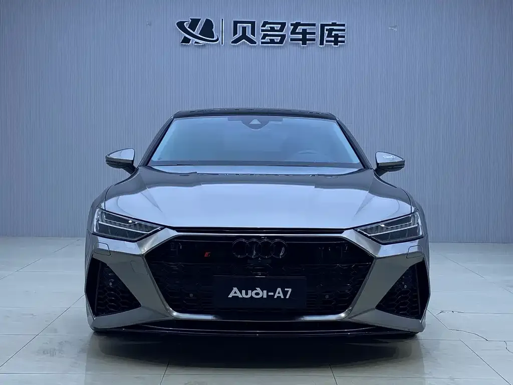 Audi A7 — фото 7