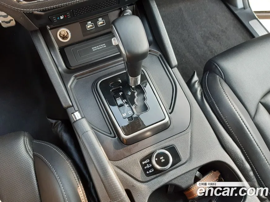 KG Mobility (Ssangyong) Rexton — фото 10