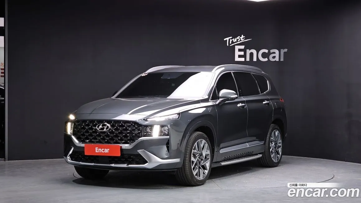 Hyundai Santafe — фото 1
