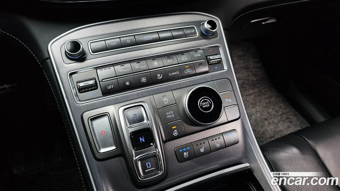 Hyundai Santafe — фото 2