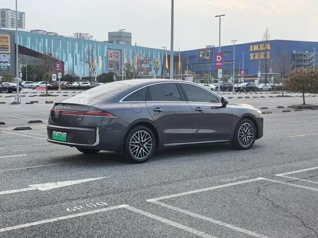 Roewe M7 DMH — фото 2