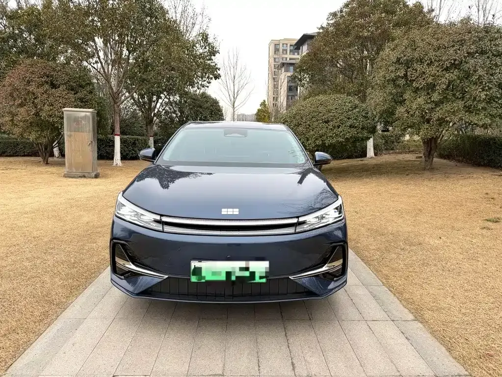 Geely 银河A7 — фото 4