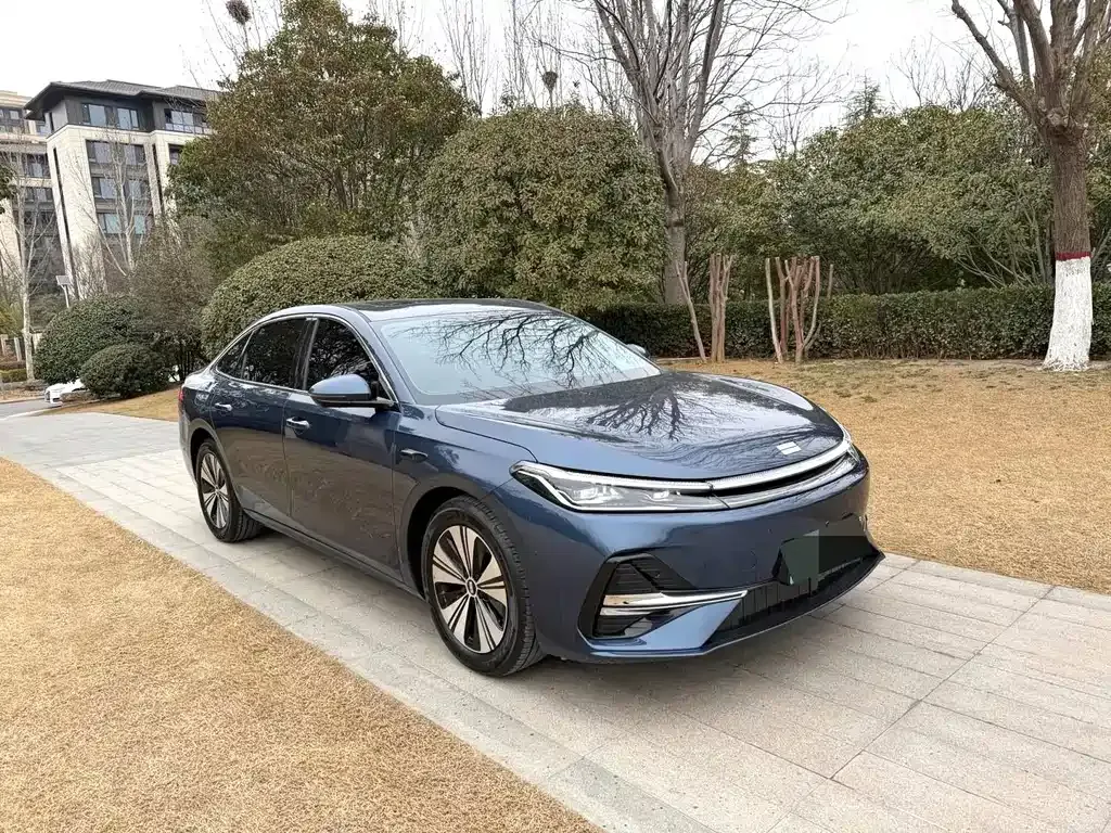 Geely 银河A7 — фото 2