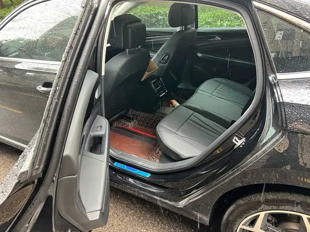 Volkswagen Passat — фото 4