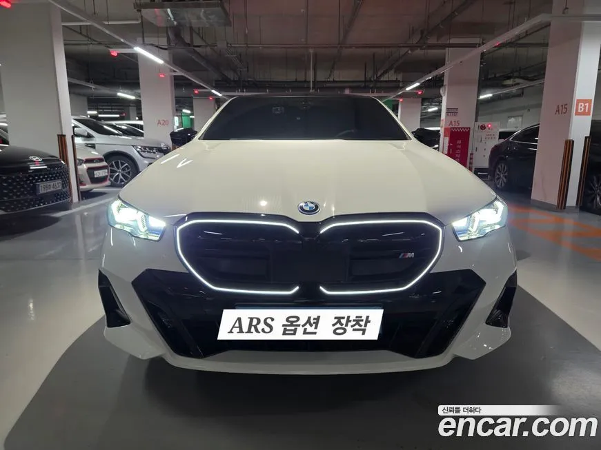 BMW i5 — фото 1