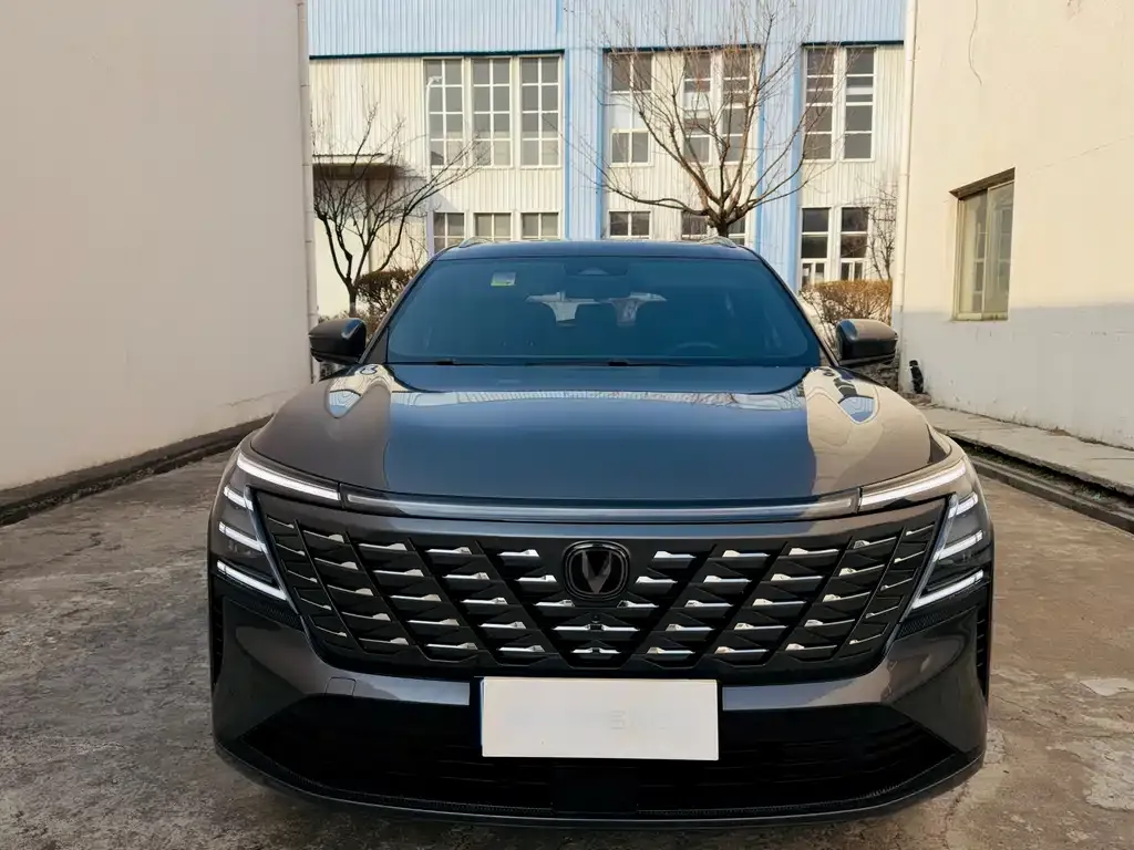 Changan CS75 PLUS — фото 6