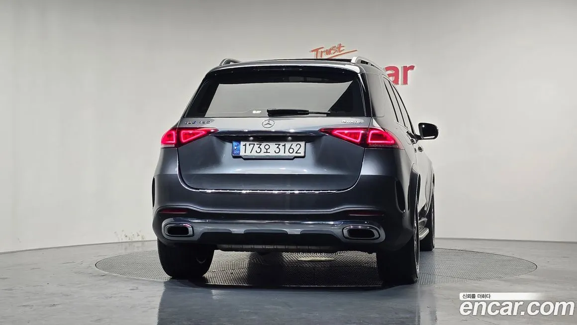 Mercedes-Benz GLE-Class — фото 4