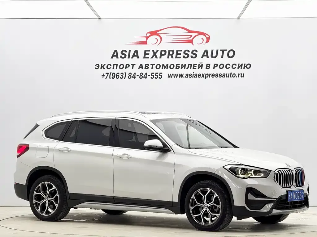 BMW X1 — фото 9