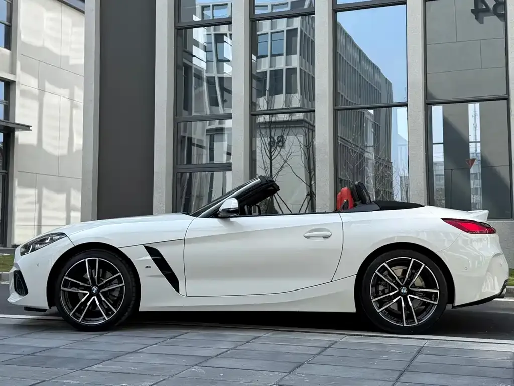 BMW Z4 — фото 5