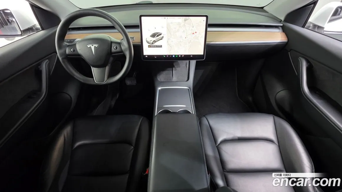 Tesla Model Y — фото 8