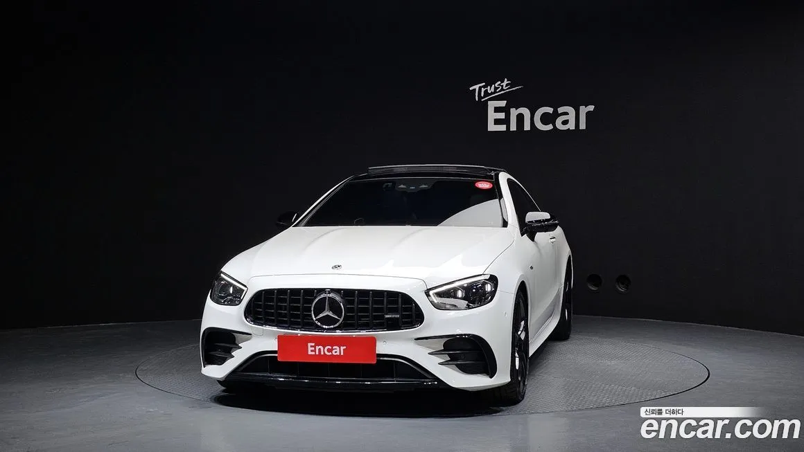 Mercedes-Benz E-Class — фото 10