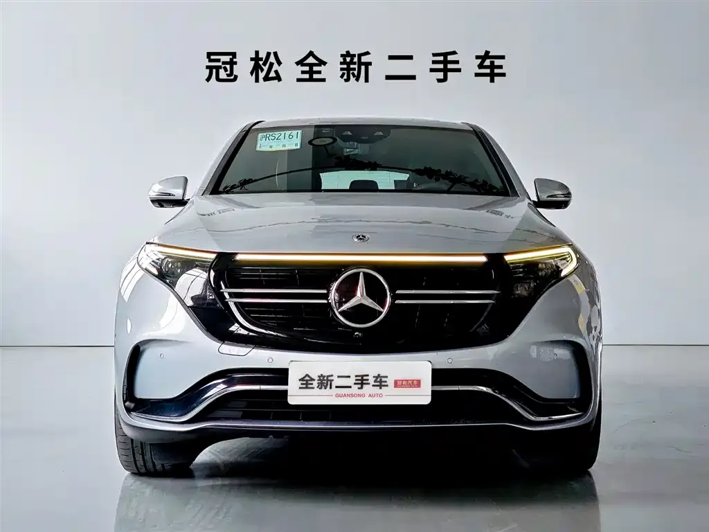 Mercedes-Benz EQC — фото 7