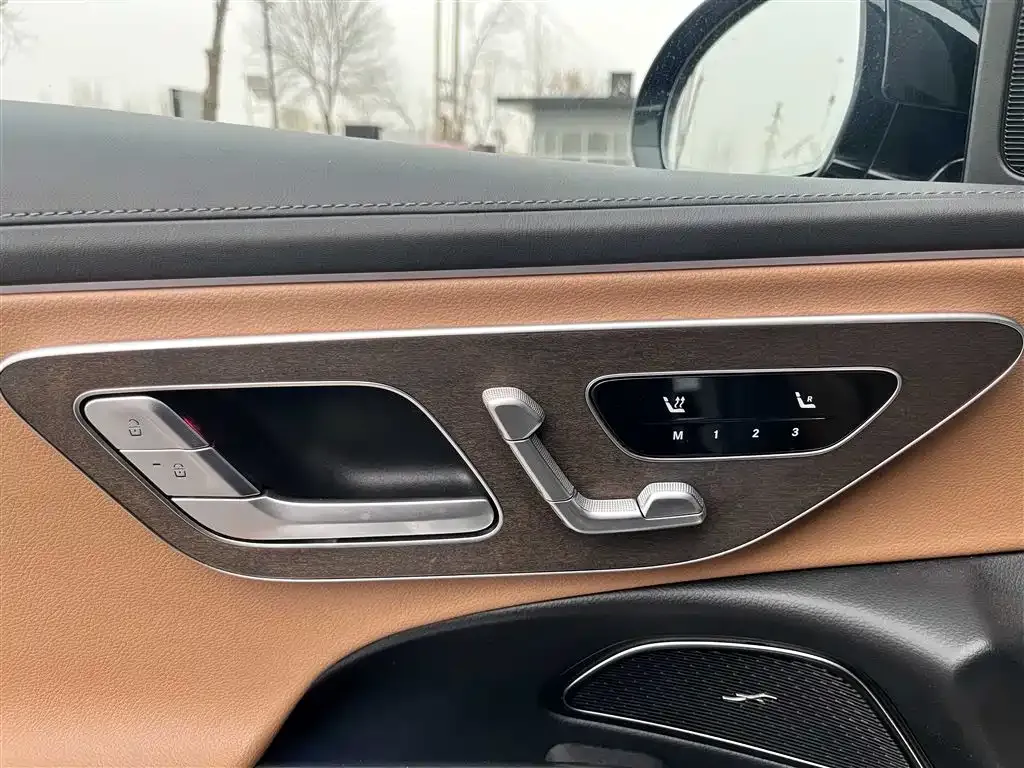 Mercedes-Benz E-Class New Energy — фото 5