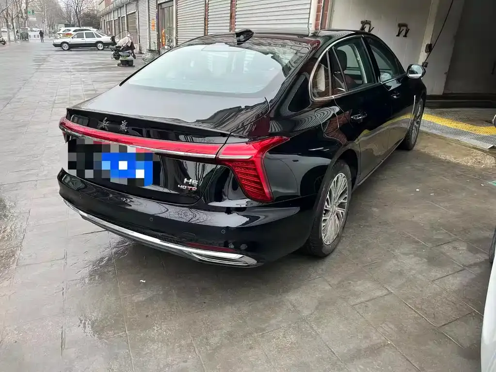 Hongqi H5 — фото 3