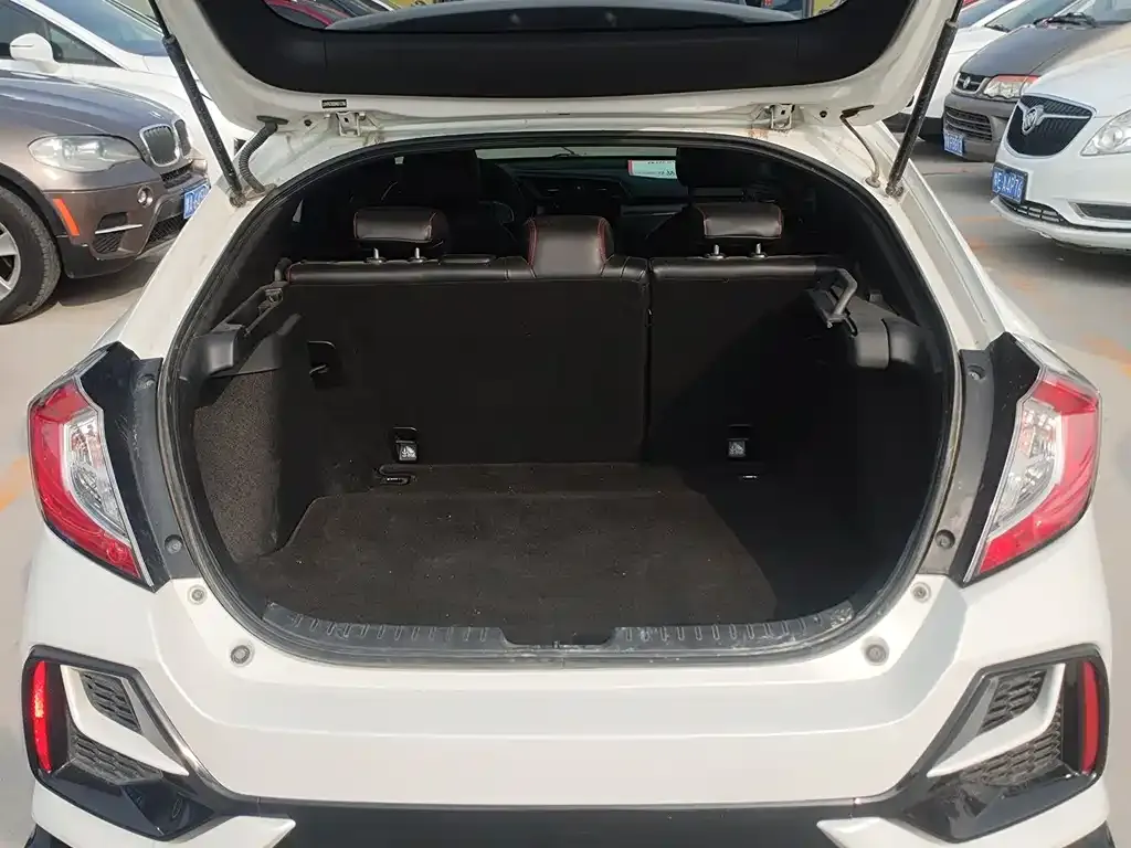 Honda Civic — фото 5