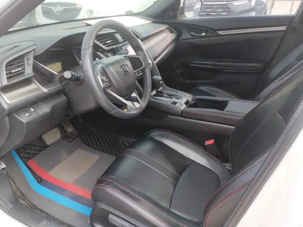 Honda Civic — фото 2