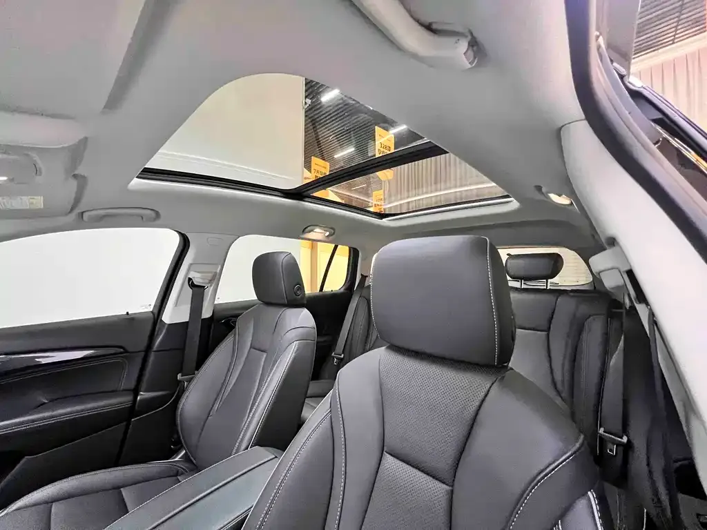Buick Envision Plus — фото 6