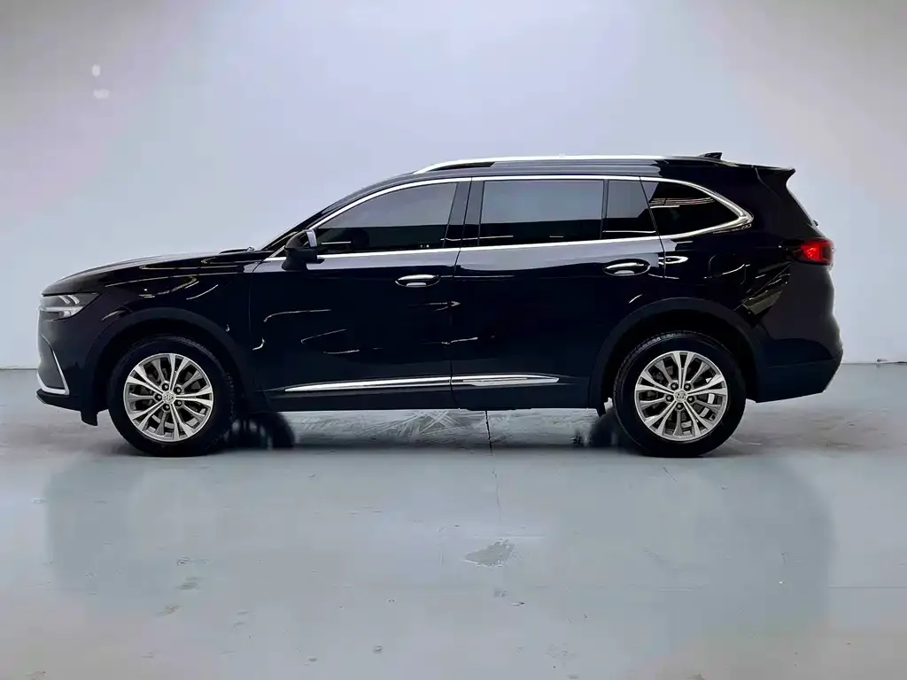 Buick Envision Plus — фото 8