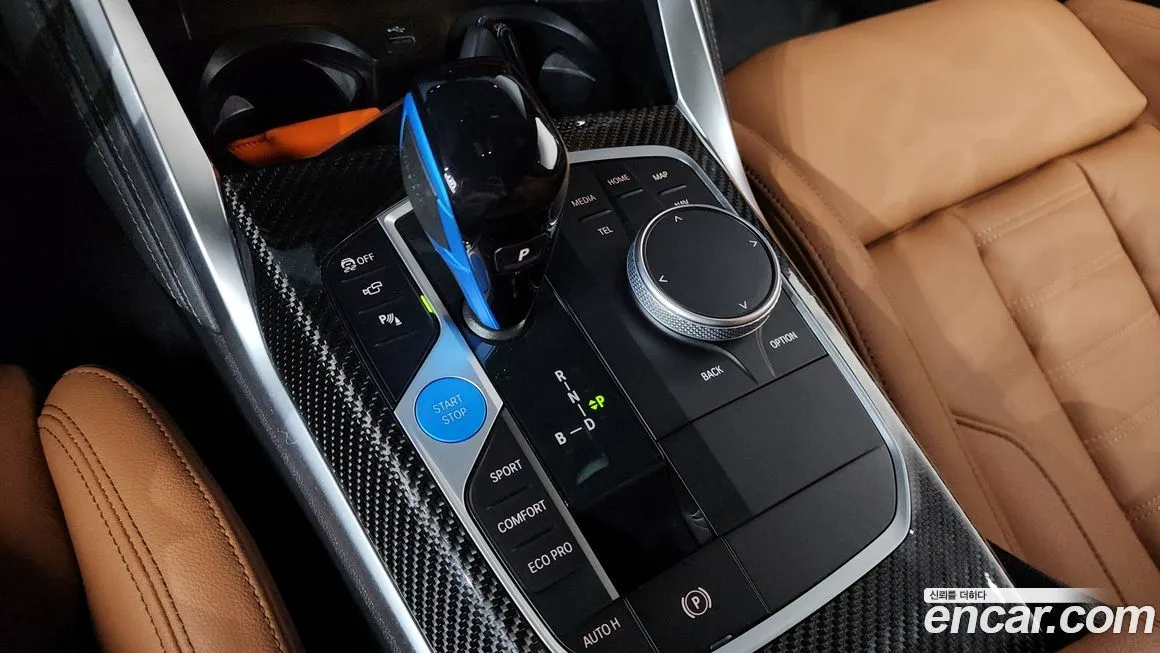BMW i4 — фото 9