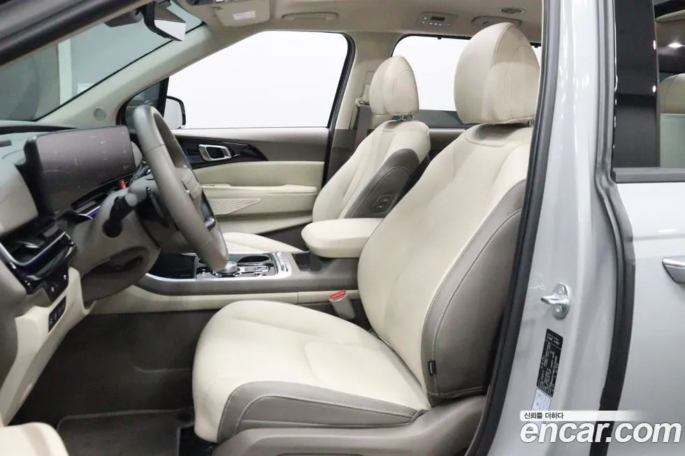 Kia Carnival — фото 2