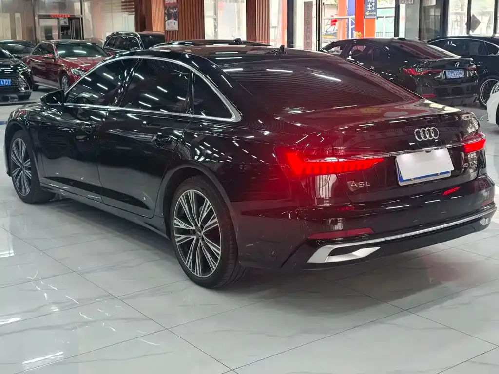 Audi A6L — фото 3