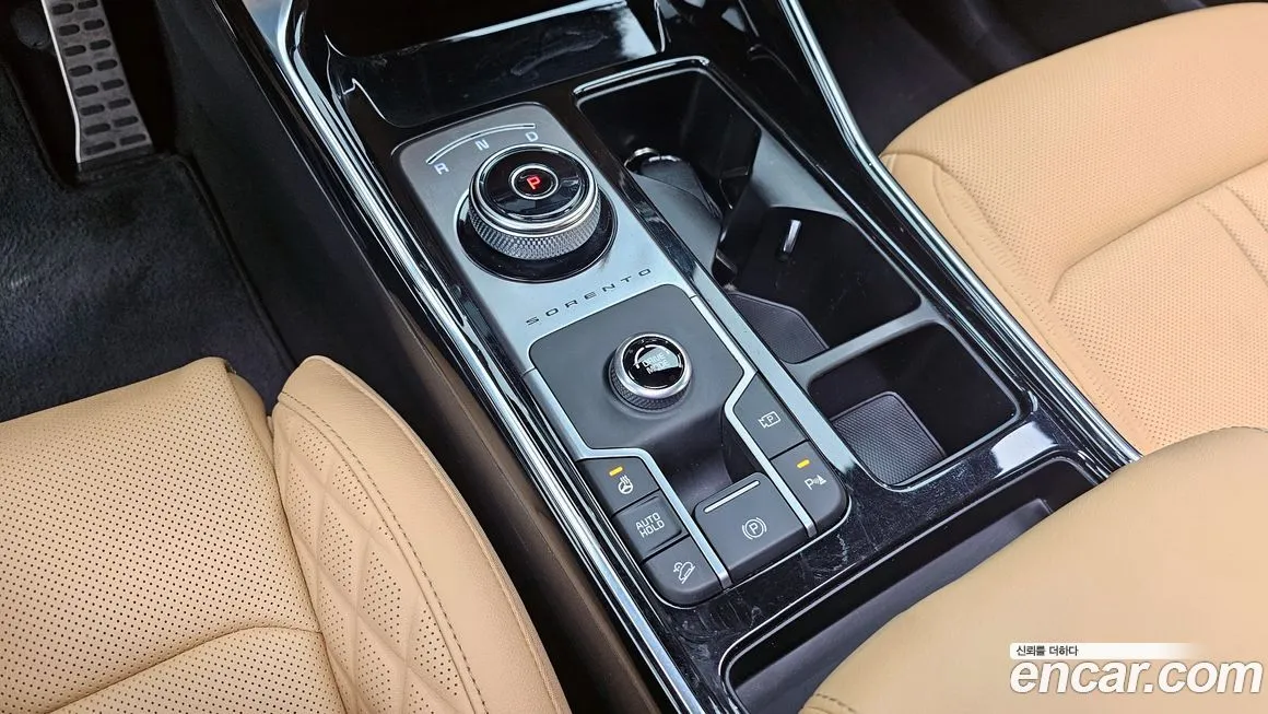 Kia Sorento — фото 10
