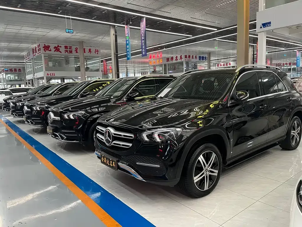 Mercedes-Benz GLE — фото 9
