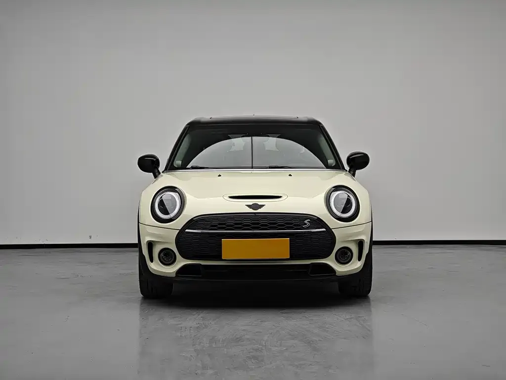 MINI Clubman — фото 8