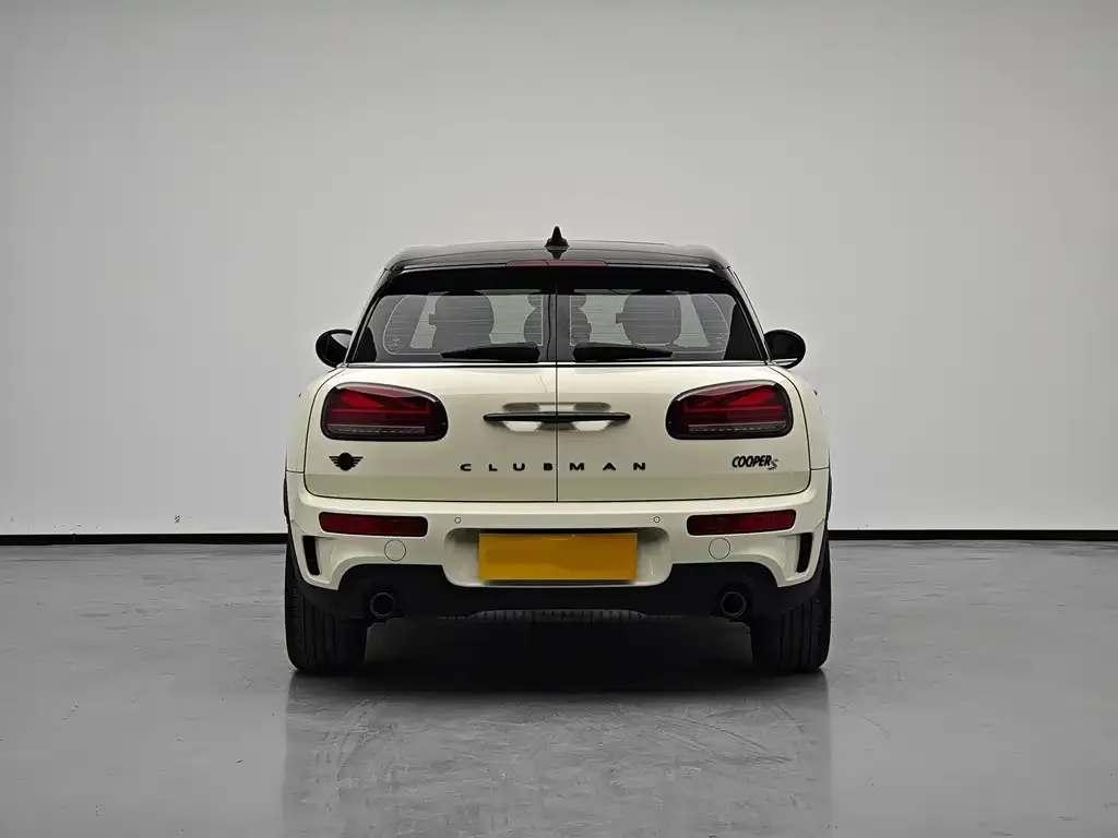 MINI Clubman — фото 6