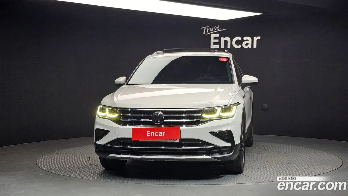 Volkswagen Tiguan — фото 7