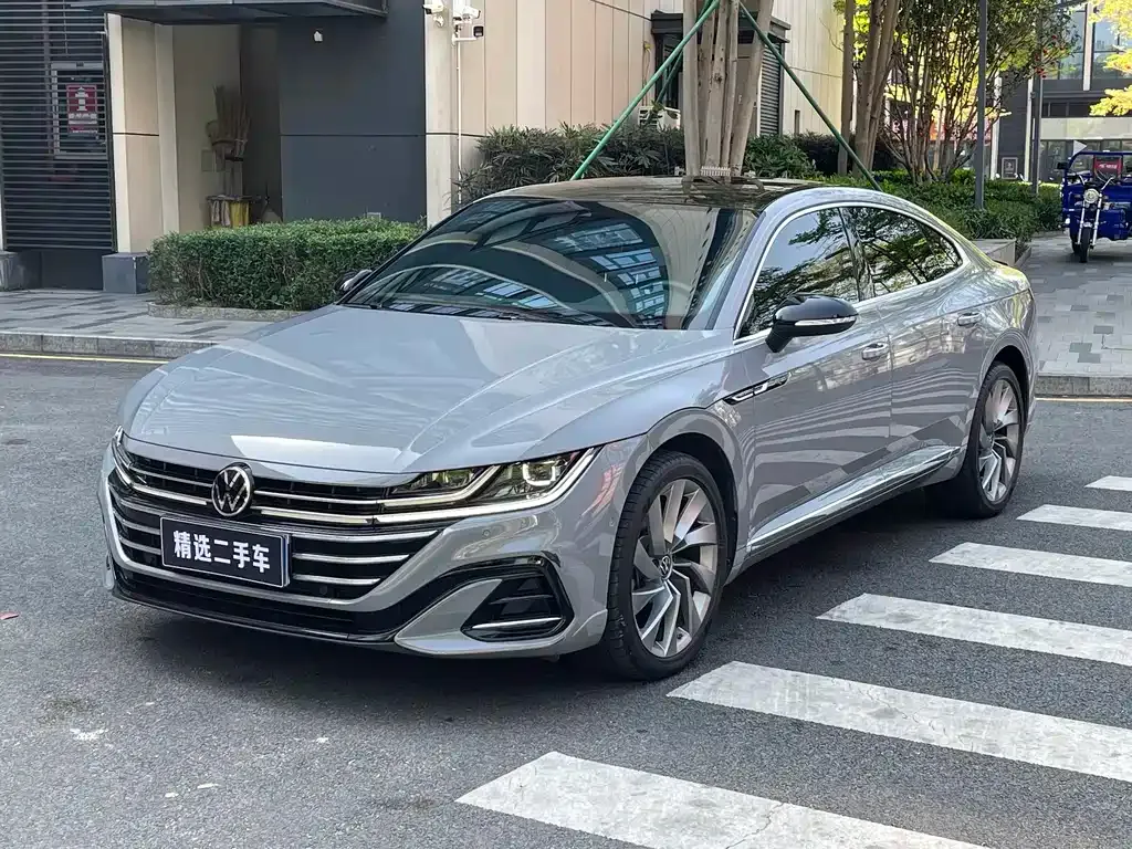 Volkswagen CC — фото 1