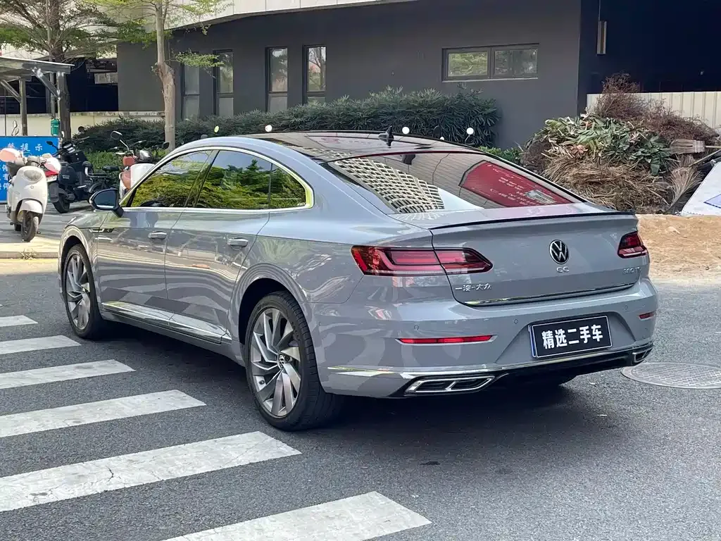 Volkswagen CC — фото 6