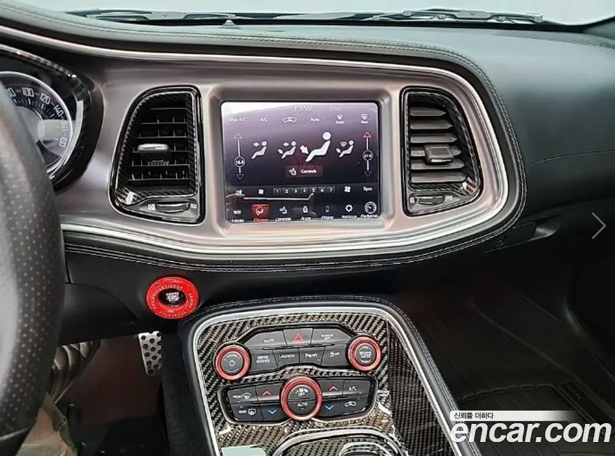 Dodge Challenger — фото 2