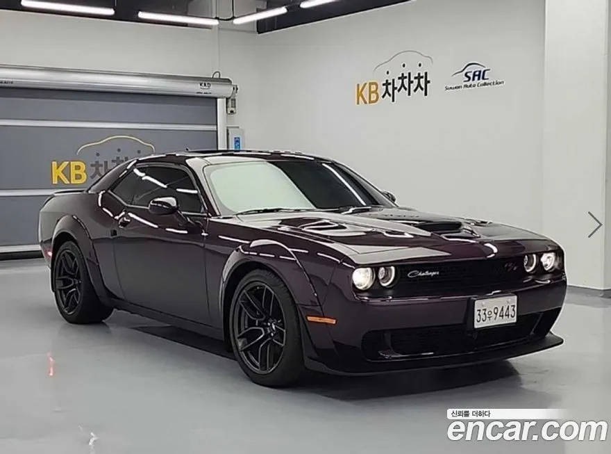 Dodge Challenger — фото 3