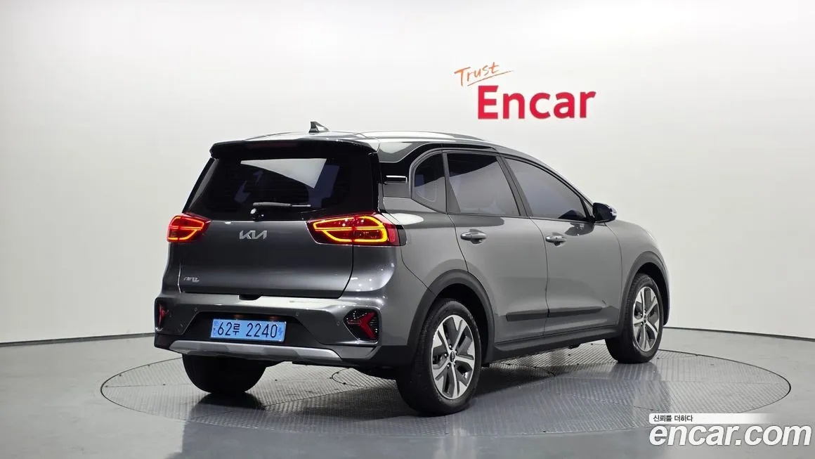 Kia Niro — фото 6