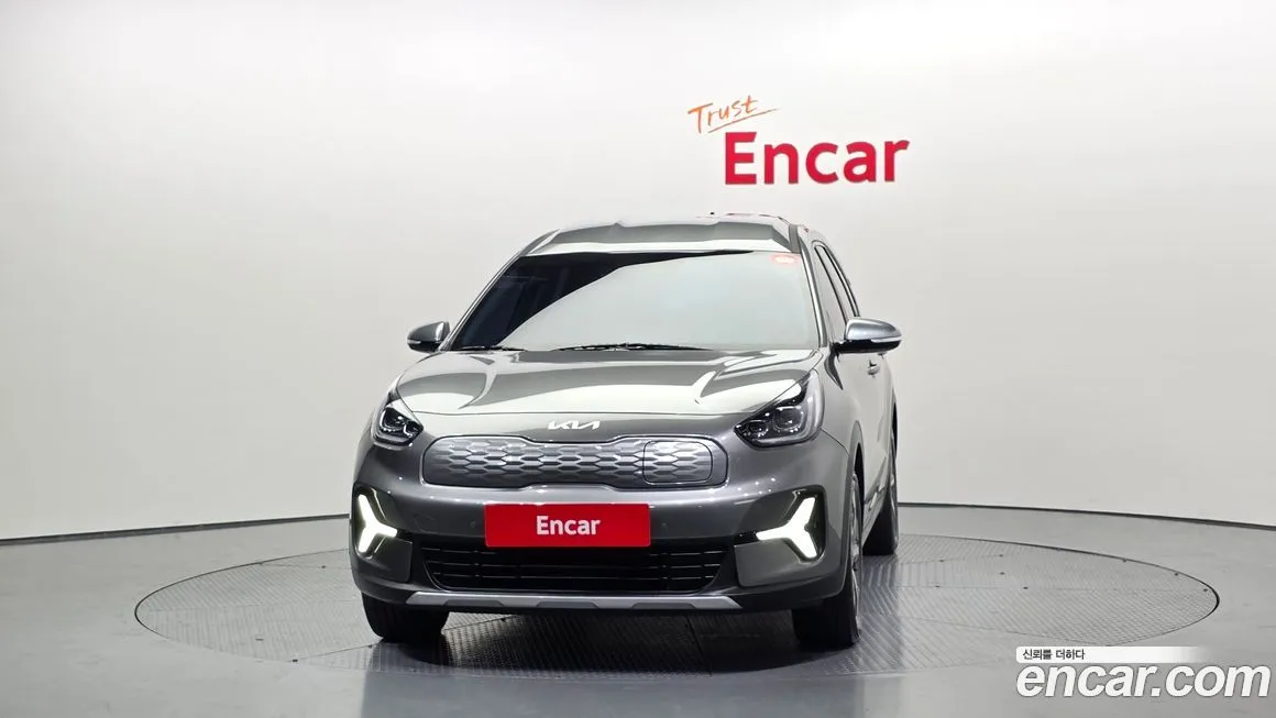 Kia Niro — фото 2
