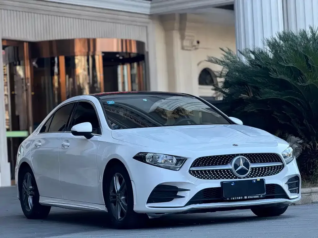 Mercedes-Benz A-Class — фото 7