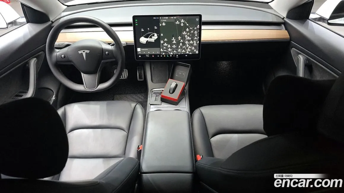 Tesla Model 3 — фото 7