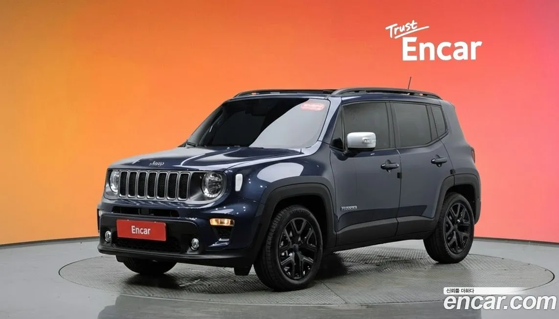 Jeep Renegade — фото 1