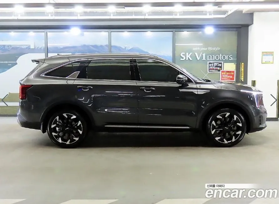 Kia Sorento — фото 10