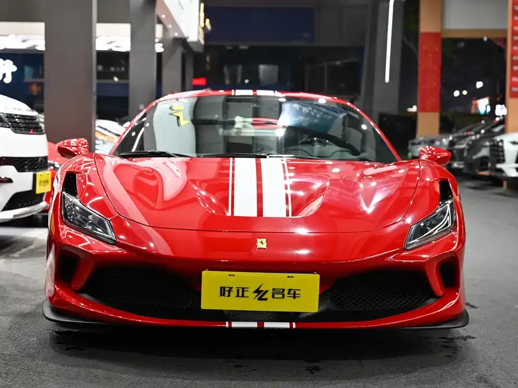 Ferrari F8 — фото 6