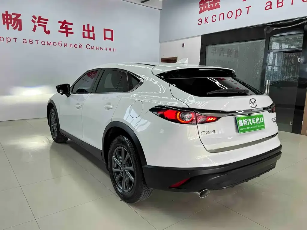 Mazda CX-4 — фото 6