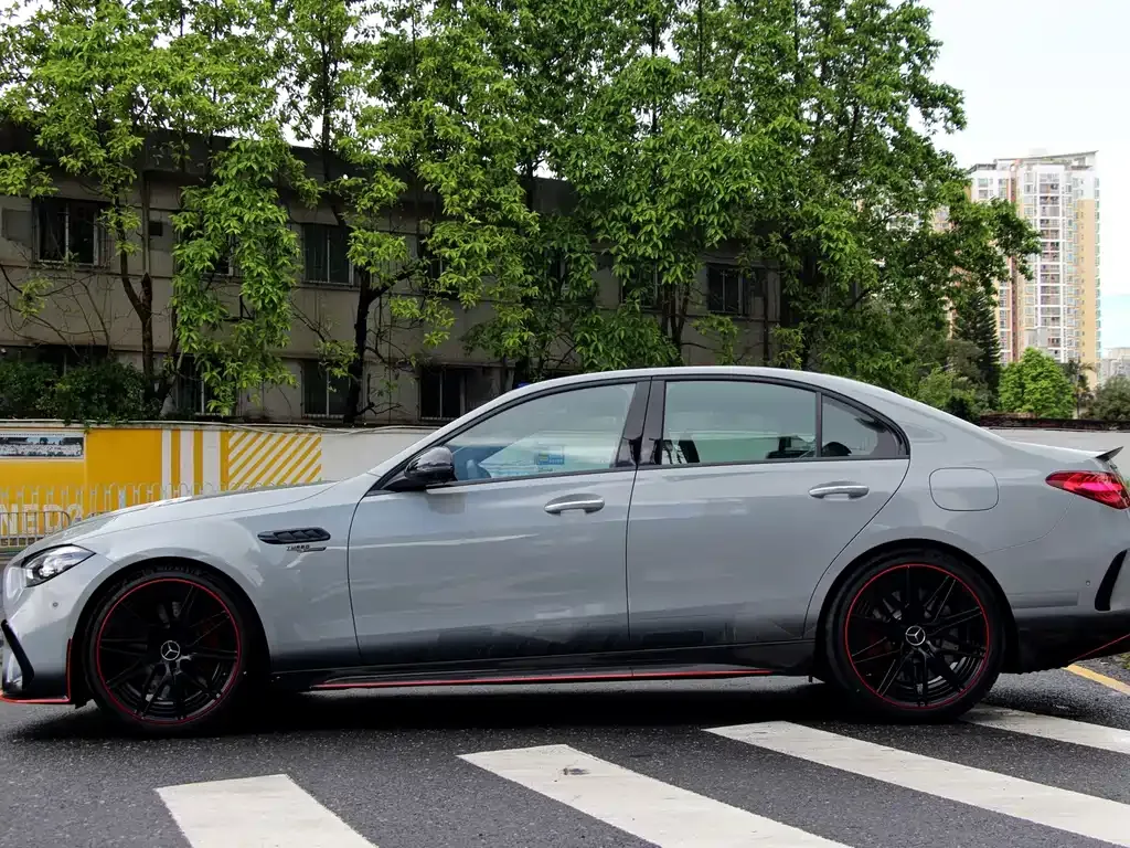 Mercedes-Benz C-Class AMG New Energy — фото 9